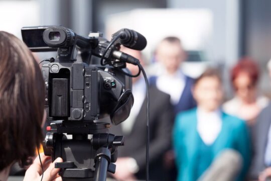 How to become a Go-To Industry Expert