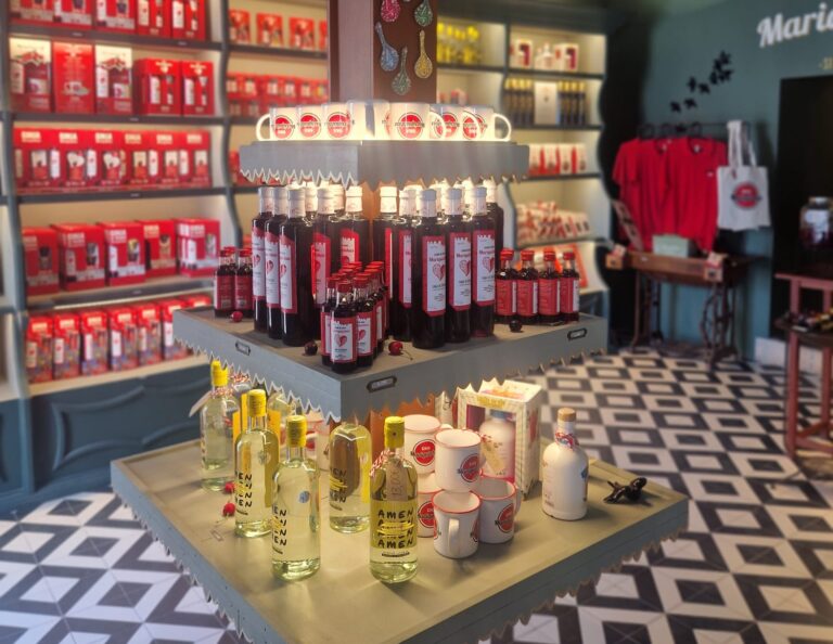 Ginja Shelf Display Ginja Merchandising